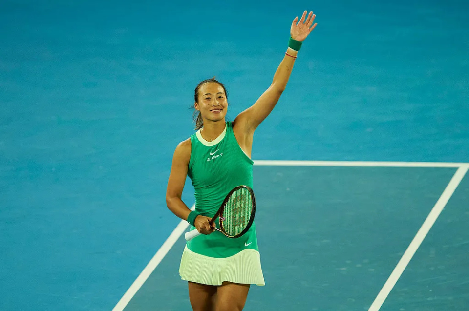 据北青体育, 内随音乐翩, 期待郑钦文 据北青体育, 内随音乐翩, 期待郑钦文