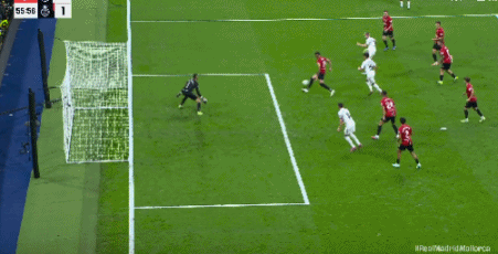 手臂几乎抬, 即时进球