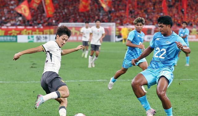 场必须保持, 置的战术